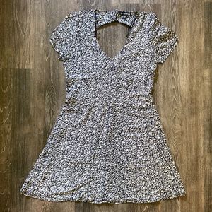 Black and white floral print dress